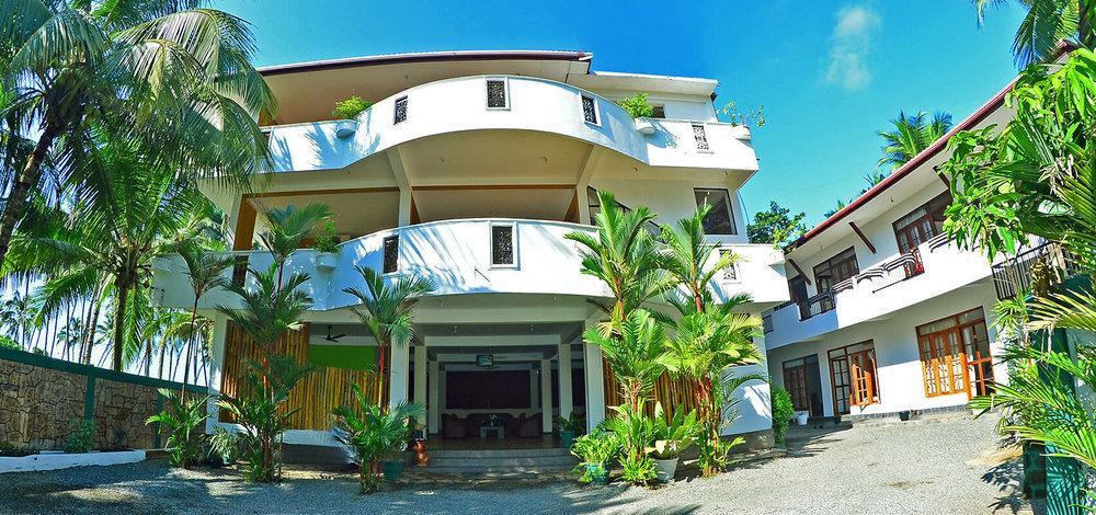 Green Shadows Beach Hotel Wadduwa Exterior foto